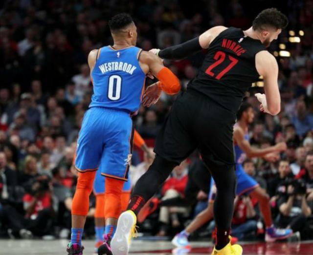 英格兰在2 英格兰在2