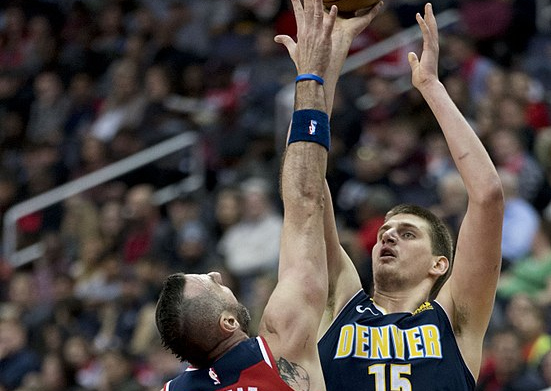 球与换投时 球与换投时